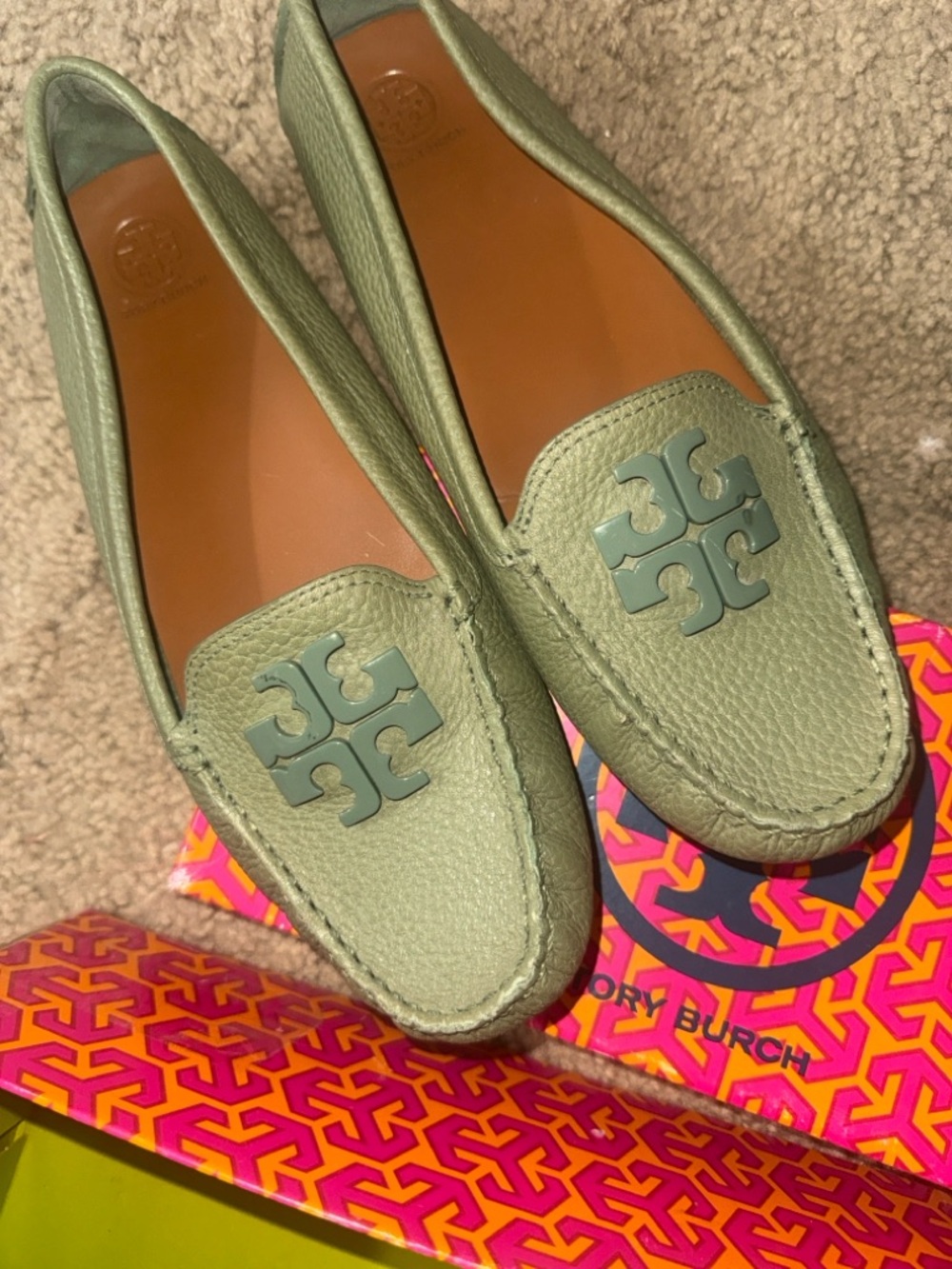 Tory Burch Olive Green Pebbled Leather Logo Loafers